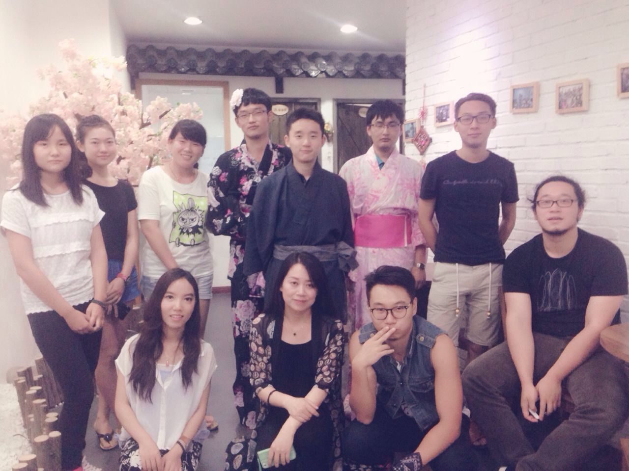 日語中級班畢業(yè)照