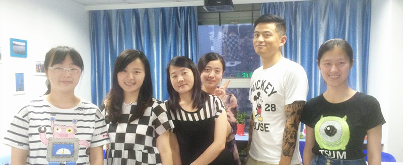 黃老師法語初級晚班開課了！