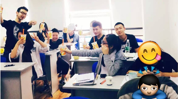 屈老師意大利語B1班