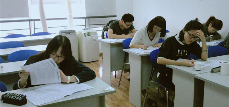 意大利語CILS考試