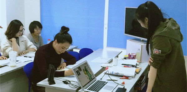 楚楚老師-西班牙語周末班