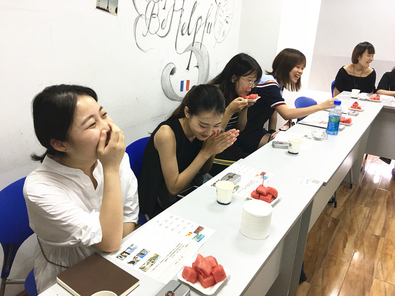 法亞意大利語角，究竟什么話題使現(xiàn)場(chǎng)男默女淚！